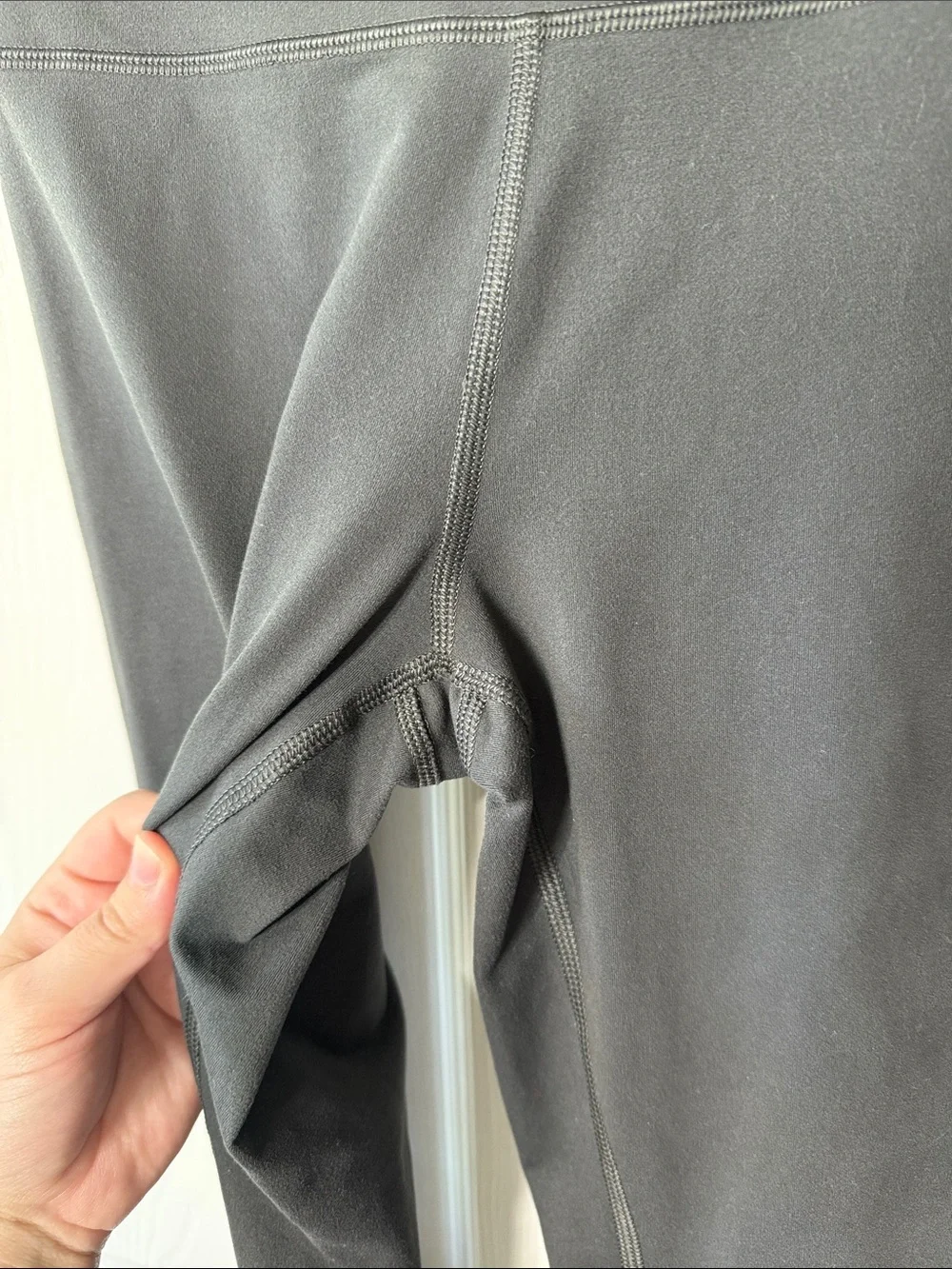Aerie Offline The Hugger Hi-Rise Cinch Pant/Leggings